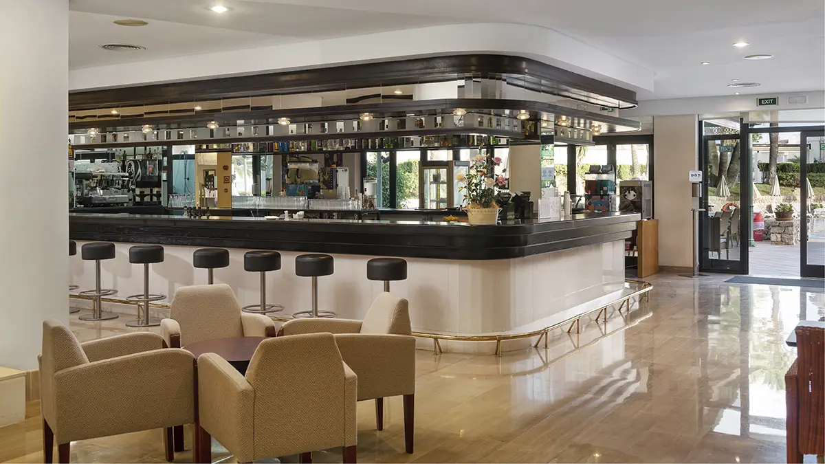 Vista general del bar del Hotel Welike Hotel Marfil Playa 