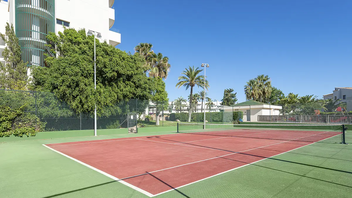 Pista de tenis Welikehotel Marfil Playa