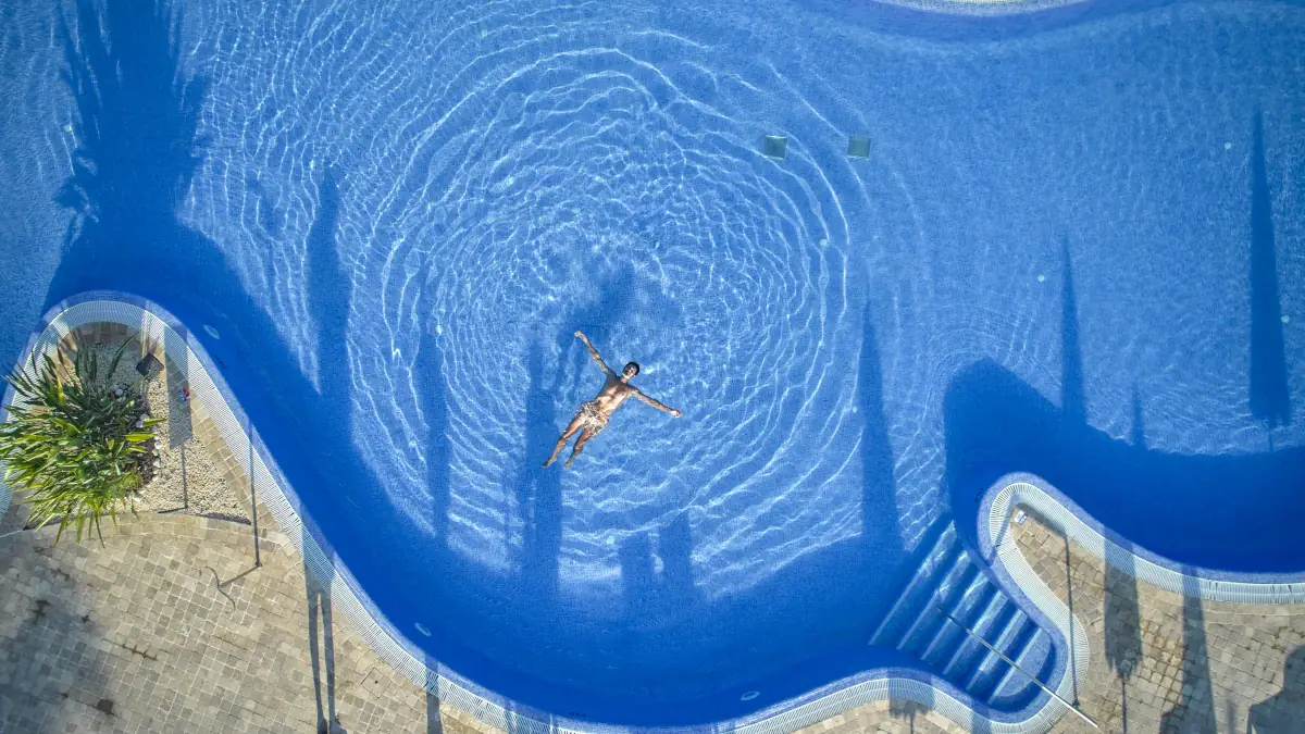 pool welike hotel